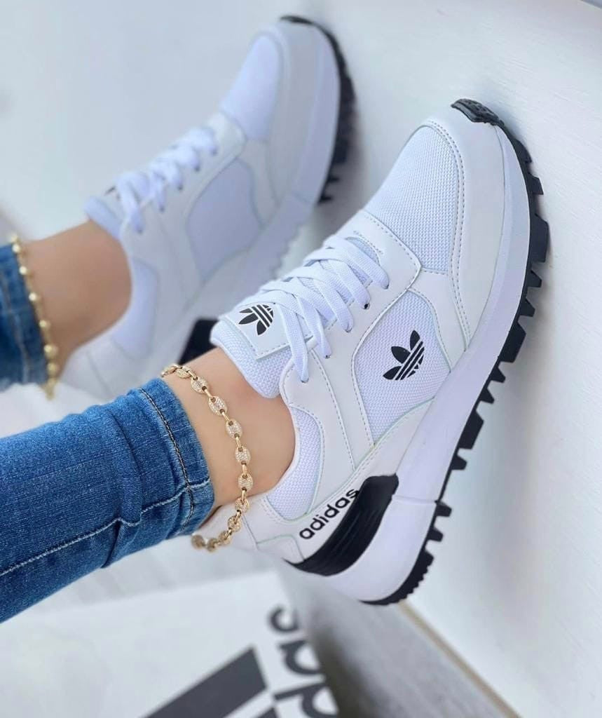 Tenis Adidas Trebol Blanco Dama